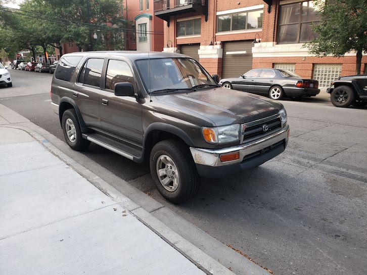 1997 SR5 4x4 ORIGINAL OWNER! 110k Chicago-fr-jpg