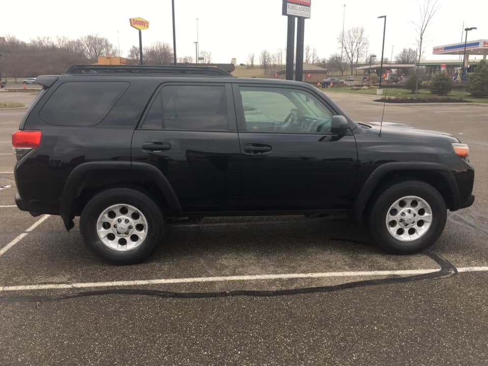 FS: 5th Gen 2010 4runner Trail Edition KDSS 500 Girard OH 44420-black-trail-5-jpg