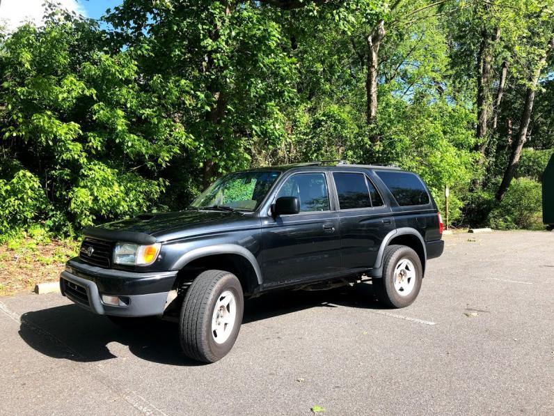 FS in Asheville, NC: 1999 4Runner 4WD Manual 5-Speed 175K miles-img_1097-jpg