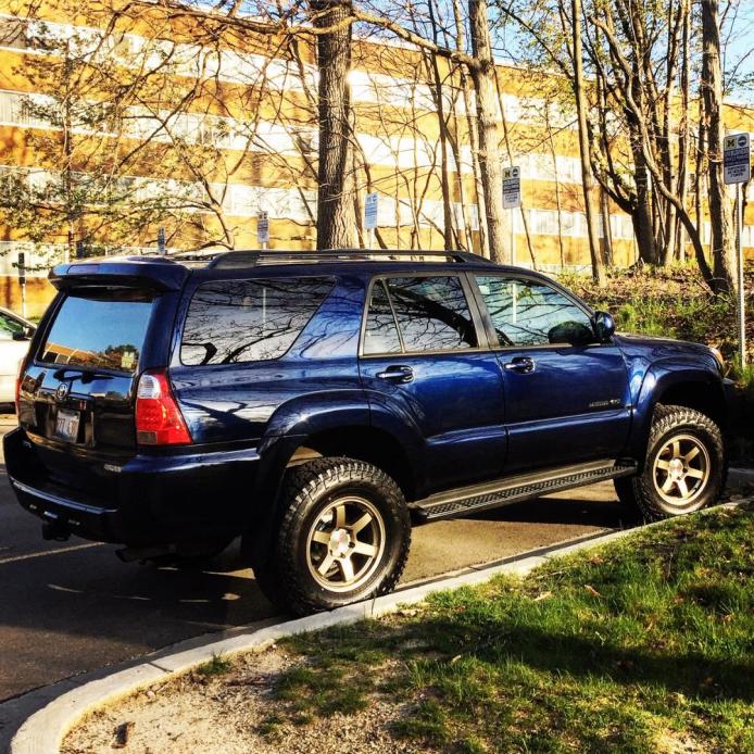 FS in IL: 2006 4Runner Limited 4X4 w Extra Chicago-thumbnail222-jpg