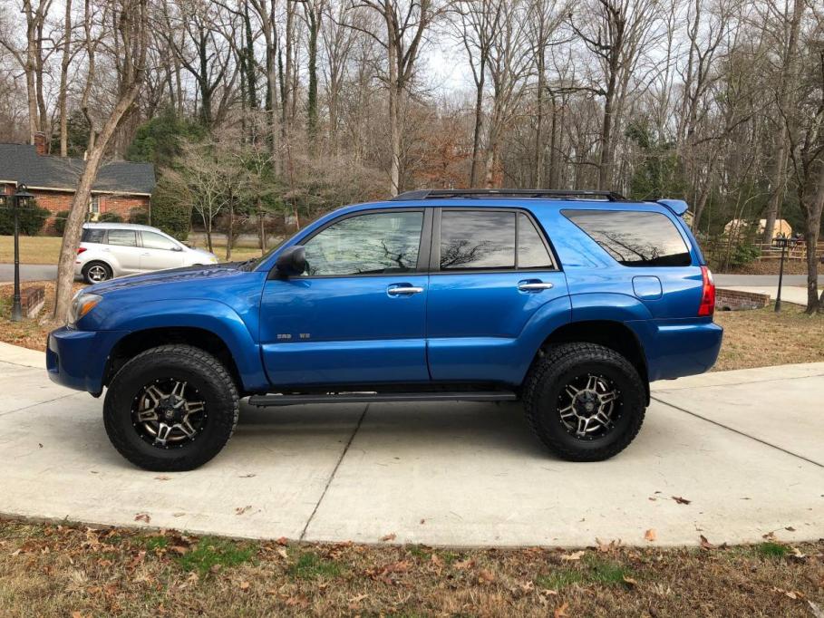 FS: 07 4Runner V8 AWD, ,500 OBO in WIlliamsburg VA-4r-driver-side-pic-jpg