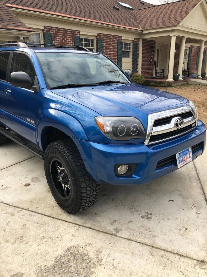 FS: 07 4Runner V8 AWD, ,500 OBO in WIlliamsburg VA-4r-front-jpg