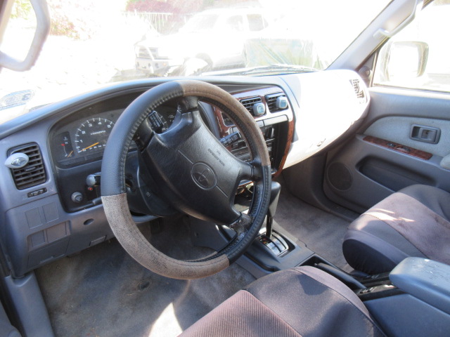 98 T4R 2wd/auto 3.4L, rust free southern, alt=,500, + 00 4WD/5spd parts rig 0 in MA-interior-jpg