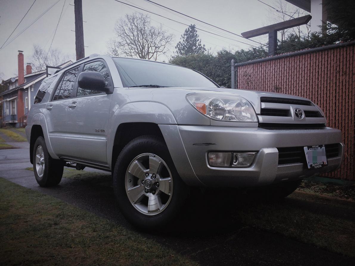 FS: Silver 2004 4th gen 4WD V6 4Runner SR5. ,500/Vancouver WA. 2 owners-img_0715-jpg