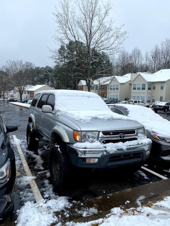 FS: 3rd Gen 4Runner 2001 SR5 - Silver - Alpharetta, GA.-img_4894-jpg