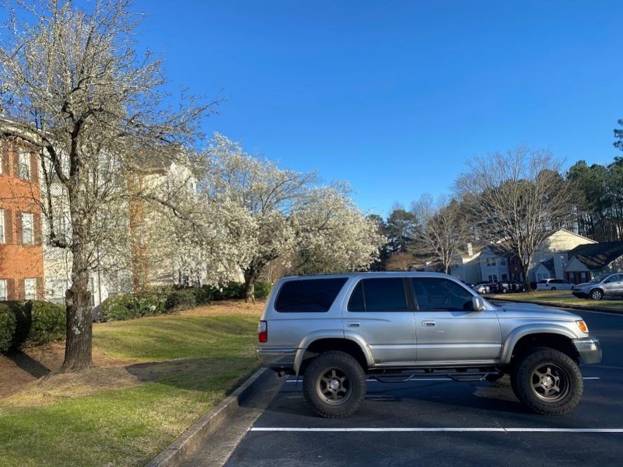 FS: 3rd Gen 4Runner 2001 SR5 - Silver - Alpharetta, GA.-img_5528-jpg