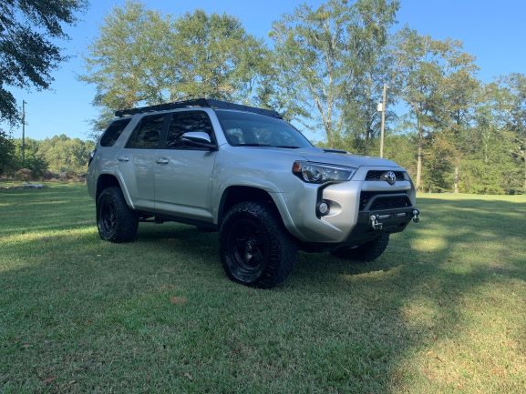 Sold: 2016 Trail Premium Mississippi 78K miles ,900-frontright-jpg