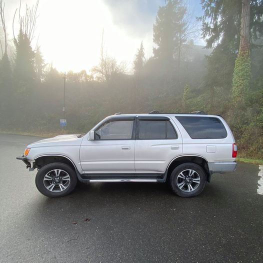 FS:1997 Toyota 4runner, 4x4, Manual, 170k, Seattle WA-137219140_10224073160246292_852195741303782909_o-jpg