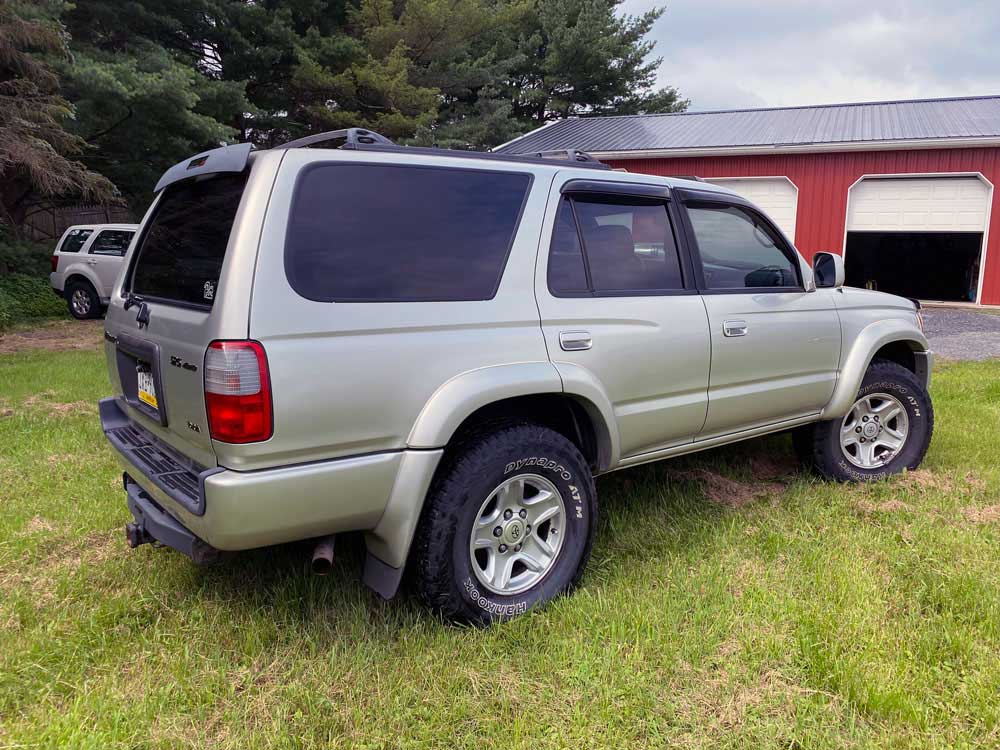 NEW PRICE - FS: 2000 5spd, 140K, Silver, Highlander Ed., no E-lock - K OBO (NEPA)-4-jpg