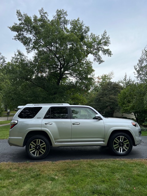 FS: 5th GEN 2014 4Runner Limited Stock Silver/Black 95k miles Chicago, IL ,000-img_3265-medium-jpeg