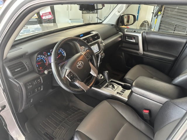 2015 Toyota 4Runner SR5 Premium ~118k miles North San Diego Area-609d5332-fd9e-4468-b11a-903cc9e5ff89-jpeg