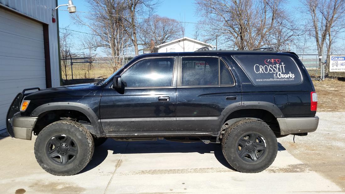 Post Up you Black 4runners!-20150115_110022-jpg