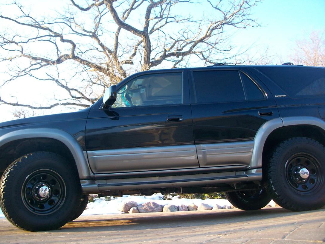 Post Up you Black 4runners!-103_0497-jpg