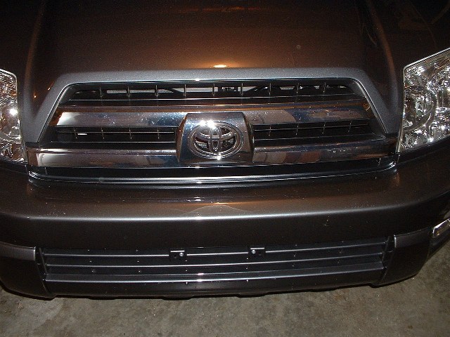 New 2005 SR5 V6-grill-jpg