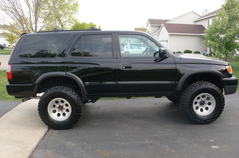 Post Up you Black 4runners!-photo-jpg