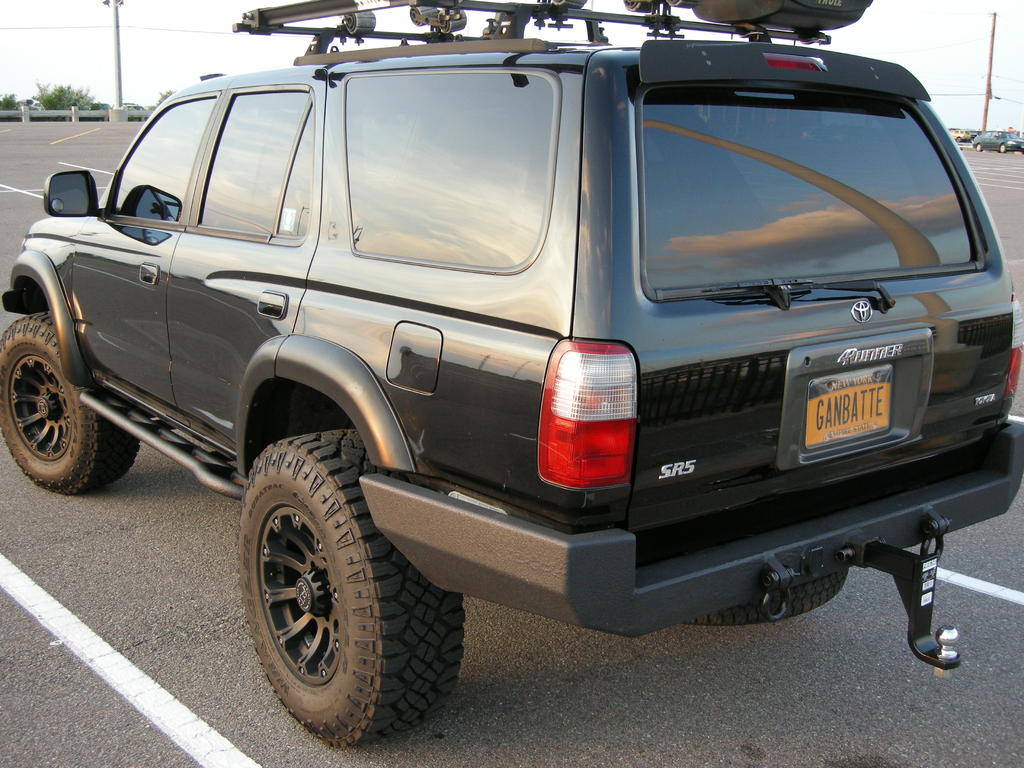 Post Up you Black 4runners!-dscn1896-jpg