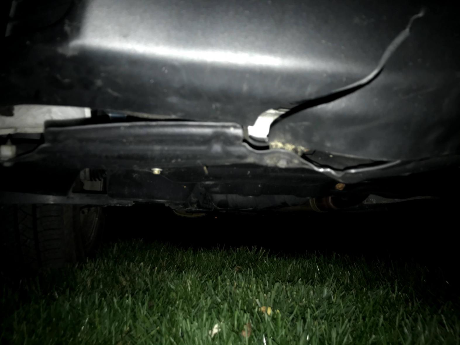 Repair cracked bumper or leave for now?-img_4343-jpg
