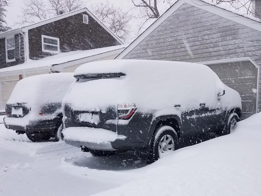 4Runner photo game-4runner-snow-jpg