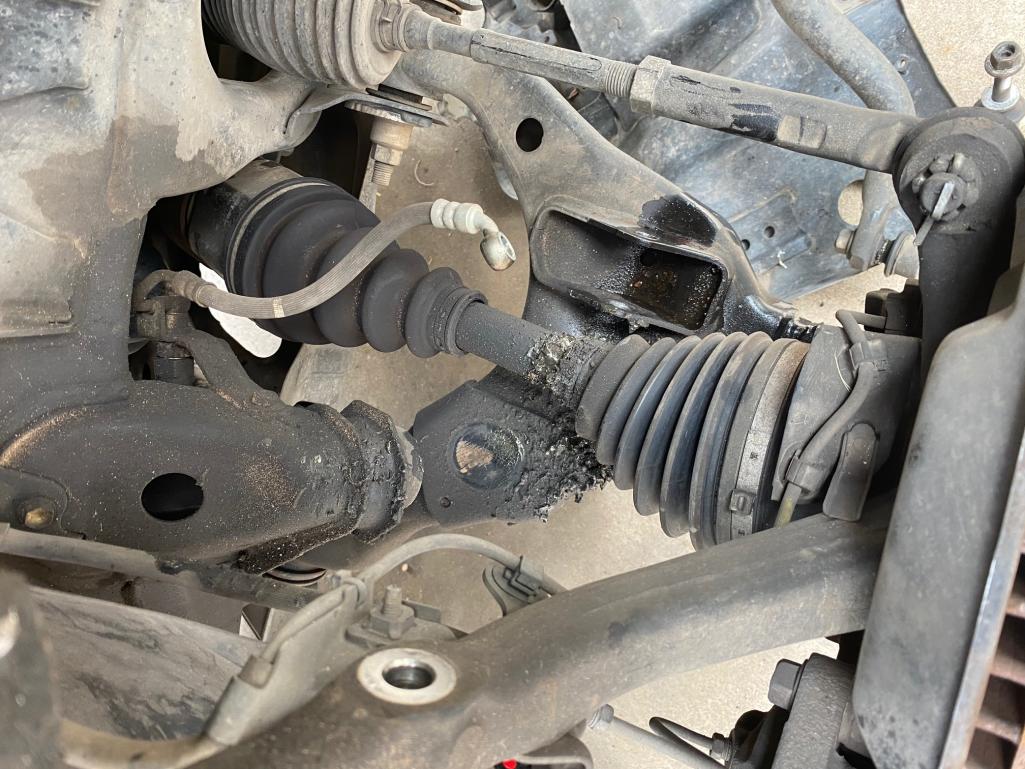 Replace or repair CV axle - 4th gen-img_5105-jpg