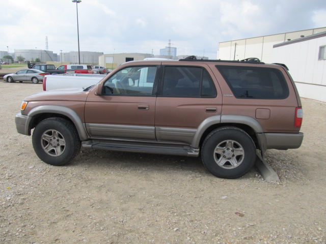 1999 Limited 4 Runner-img_1555-jpg