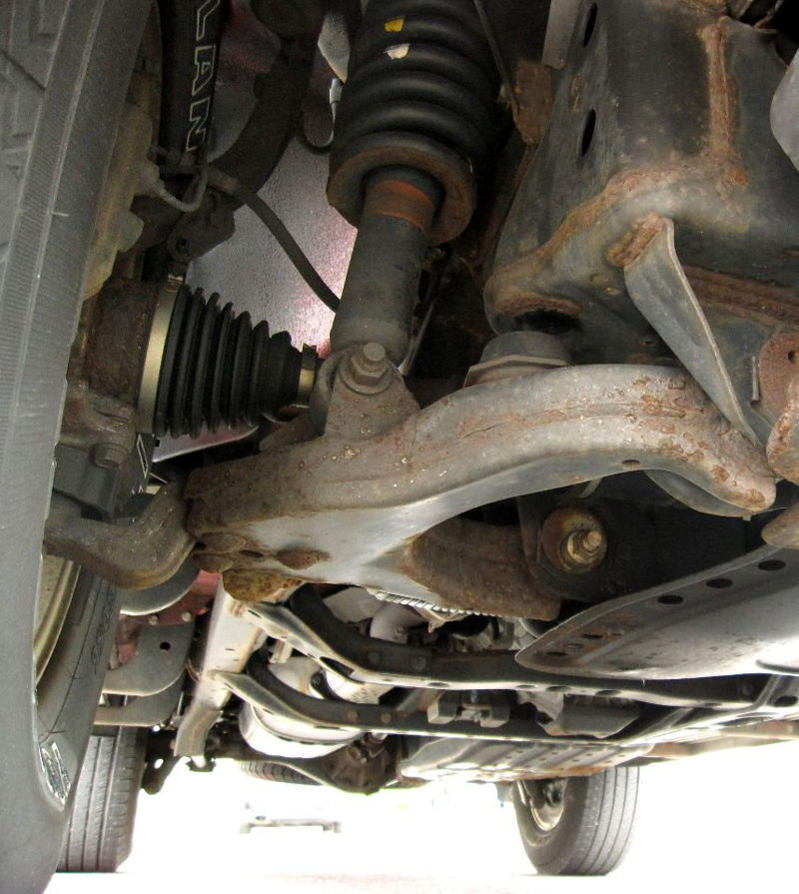 Rust on the undercarriage?-used-2002-toyota-4runner-4drsr534lautomatic4wd-13377-18250927-45-800-jpg