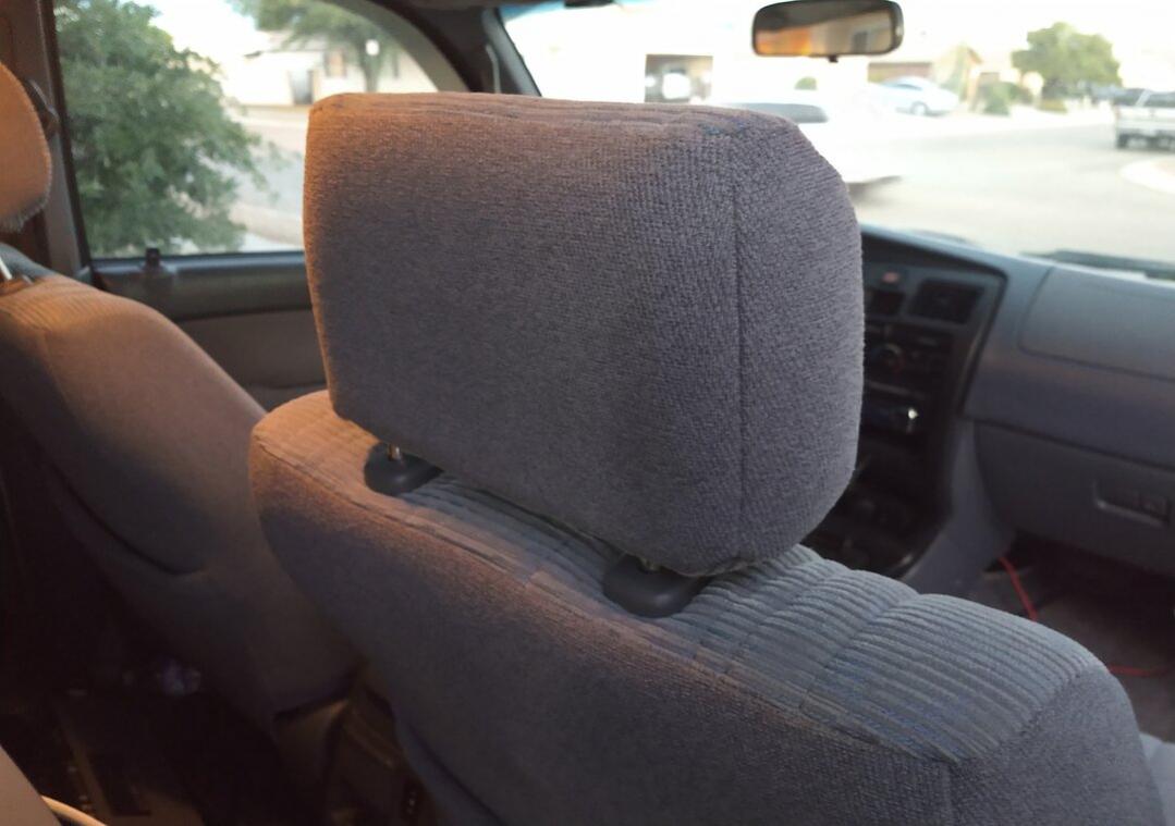 WTB: Two (blue/grey?) headrests-img_20190522_192835040-jpg