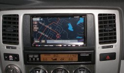 kenwood nav installed 001 small.jpg