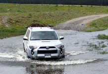 Wet 4Rnr (2).jpg