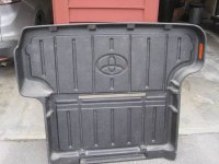 2002_4runner_cargo_tray.jpg