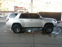 new wheels with front lifted.jpg