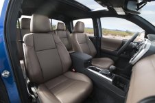 2016_Toyota_Tacoma_Limited_004.jpg
