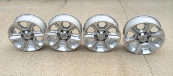 SR5 17 X 7  4.5 Backspace Wheels w Center Caps 01.jpg