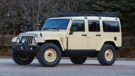 jeep safari 1.jpg