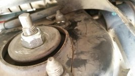 Shock Mount Crack FR 1.jpg