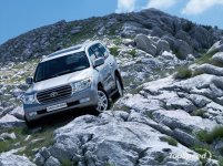 toyota_land_cruiser_v8_47_ew.jpg
