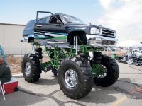 0802mt_03_z+monster_minitrucks+toyota_4runner.jpg