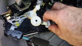 act motor2.jpg act motor2.jpg