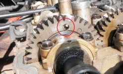 4Runner 2.7L (Exh. cam service bolt).jpg