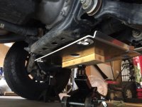 speed jack to lift new skid in place.jpg