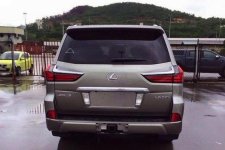 lx570-4.jpg