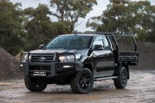 Toyota-Hilux-14.jpg