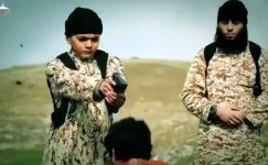 isis-child-killer-hostage.jpg