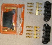 3 Fuse Block 001.jpg 3 Fuse Block 001.jpg