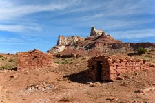 Sun-MinersShacksAtTempleMtn.jpg