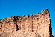 Mon-SandstoneCliffFace.jpg