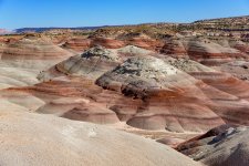 Mon-Bentonite2.jpg