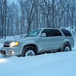 Snow 4Runner.jpg