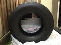 Bridgestone Dueler HT 684II - 2of4.jpg