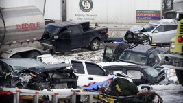 mc-pictures-snow-squalls-blamed-for-fatal-pile-007.jpg