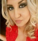 3091868900000578-3416343-Migrant_centre_worker_Alexandra_Mezher_22_was_attacked_at_a_cent-a-7_14.jpg